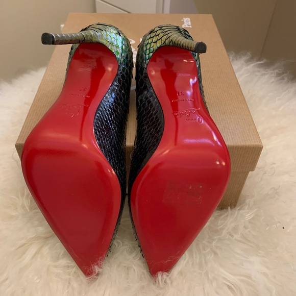 Brand New Christian Louboutin So Kate size 37(US7) - Picture 8 of 8
